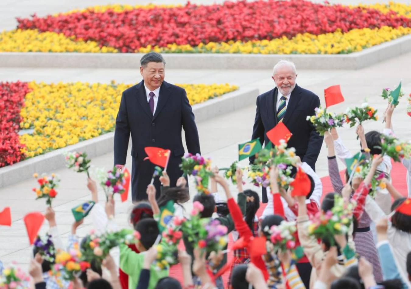 Xi Jinping y Lula Da Silva se reunieron en Beijing. (Foto: Xinhua)