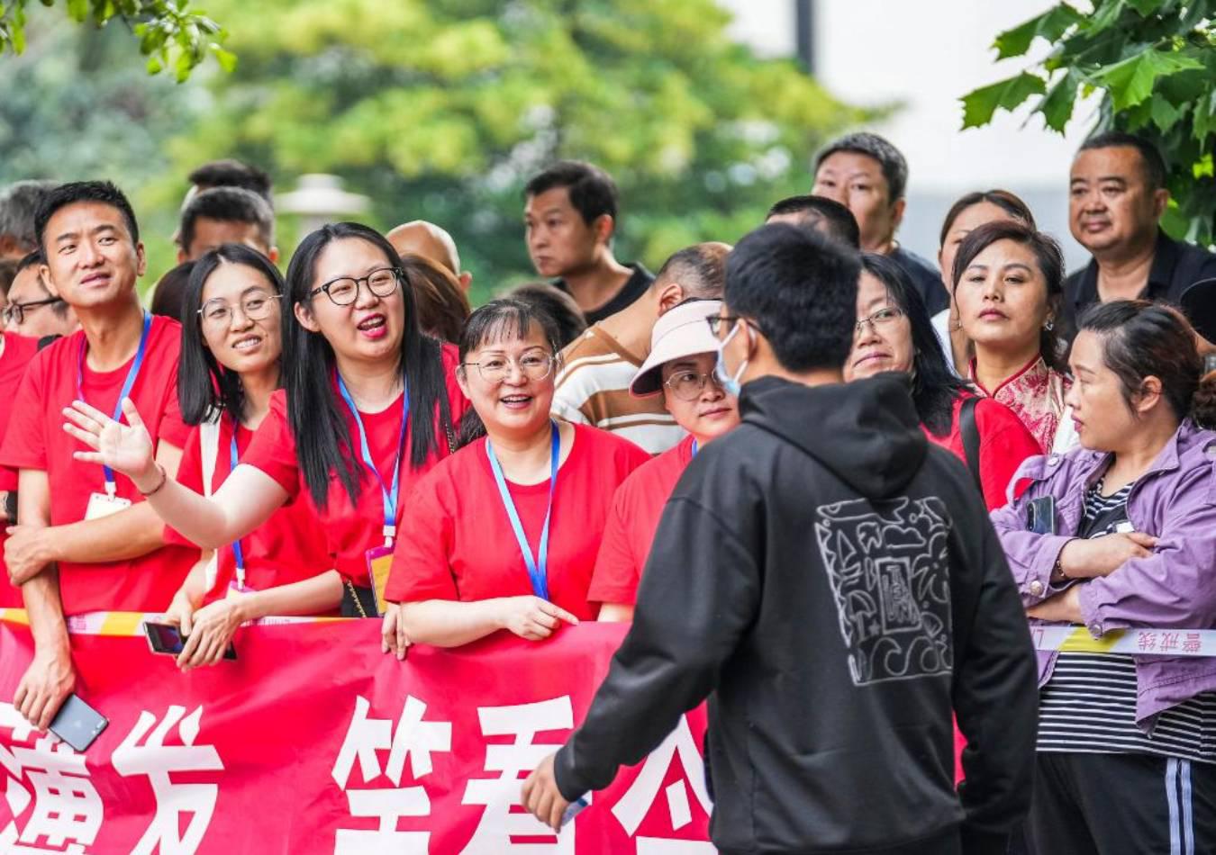 Récord de 13 millones de chinos rinden el gaokao, el examen de ingreso a universidad más difícil del mundo. (Foto: Xinhua)