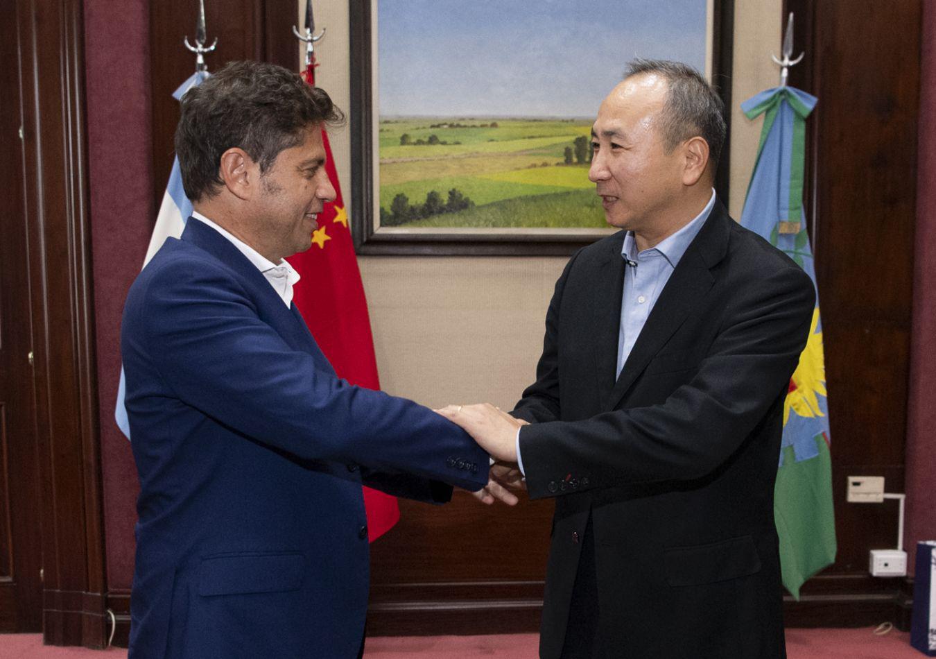 Axel Kicillof y Wang Wei (Foto: X/Kicillofok)