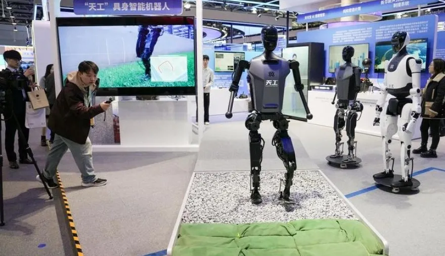 20250527155717_china-robots-humanoides-xinhua