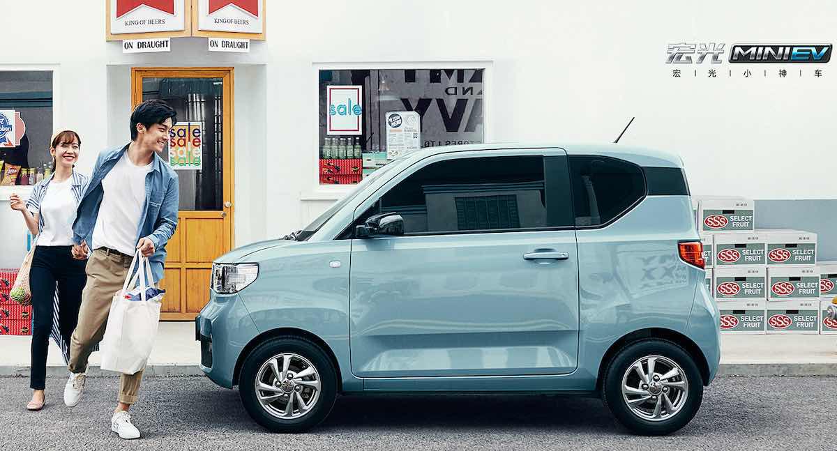 Wuling-Hong-Guang-Mini-EV