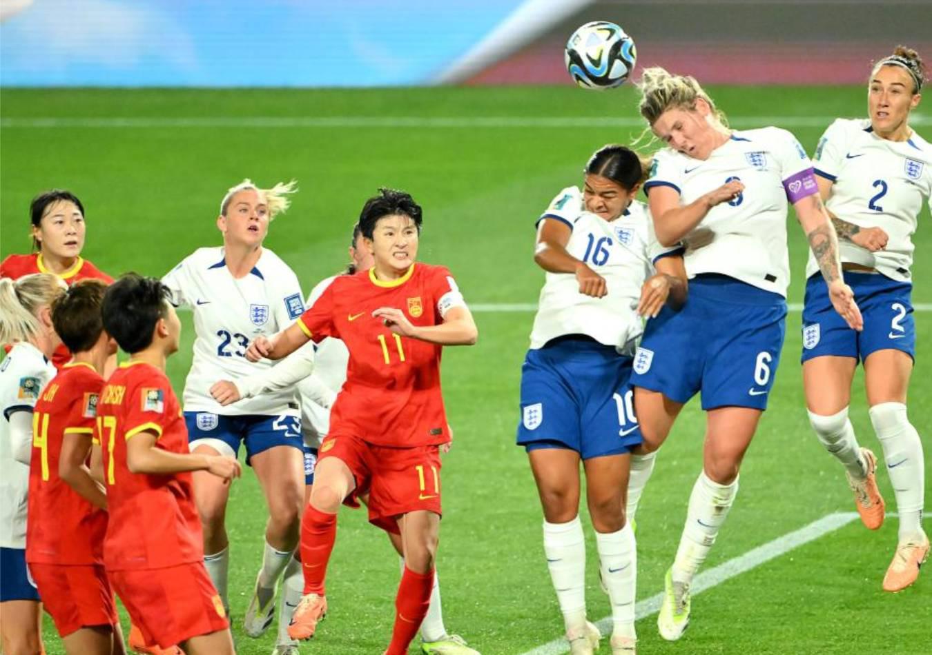 La selección de fútbol femenino de China cayó frente a Inglaterra (Foto: Xinhua)