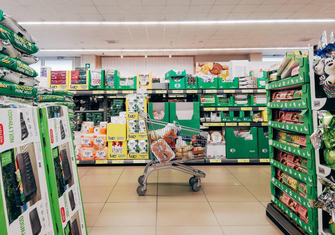 Supermercado y productos bássicos. (Foto: Pexels)